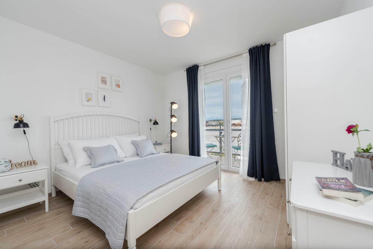 Seven Apartman Apartment Zadar Bagian luar foto