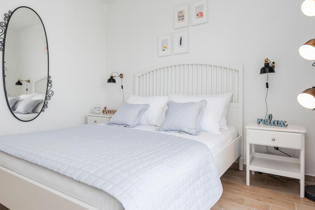 Seven Apartman Apartment Zadar Bagian luar foto